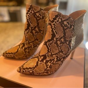 BCBG Generation Natural Gold/snake skin booties size 7.5/38